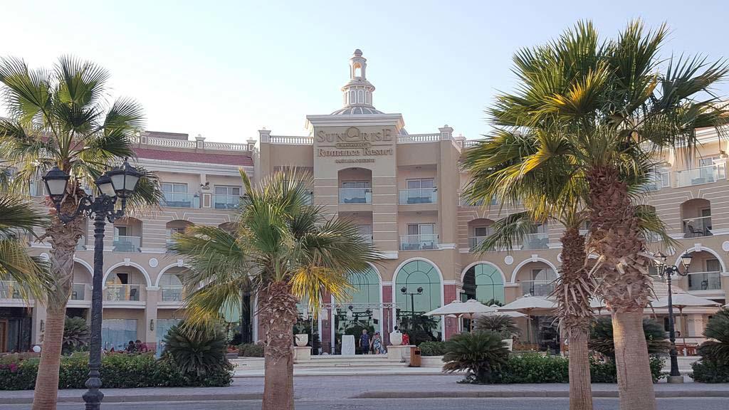 SUNRISE ROMANCE RESORT - SAHL HASHEESH, HURGADA