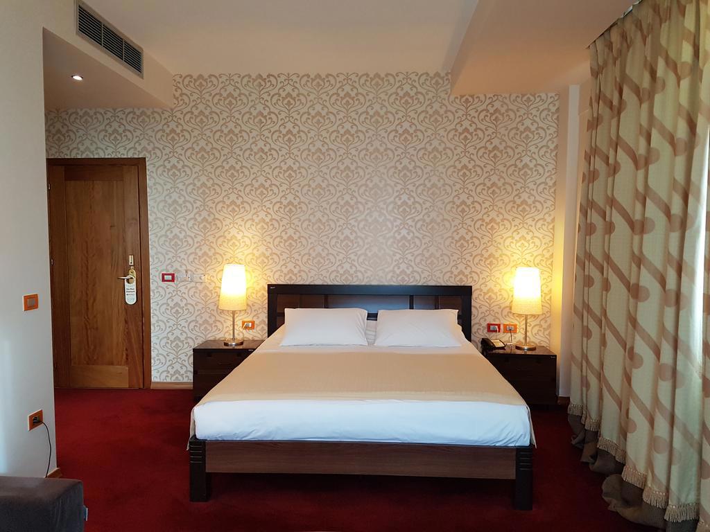 Aragosta Restaurand-hotel