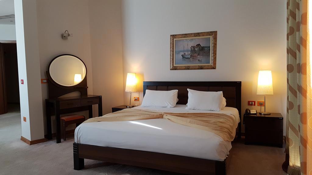 Aragosta Restaurand-hotel