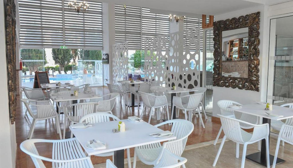 Fedrania Hotel