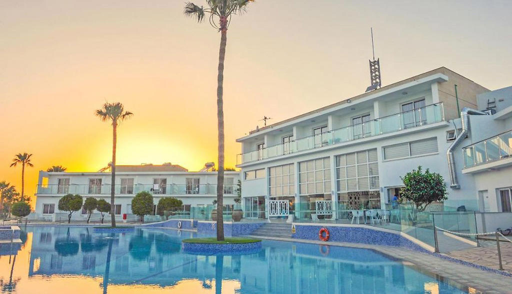 Fedrania Hotel