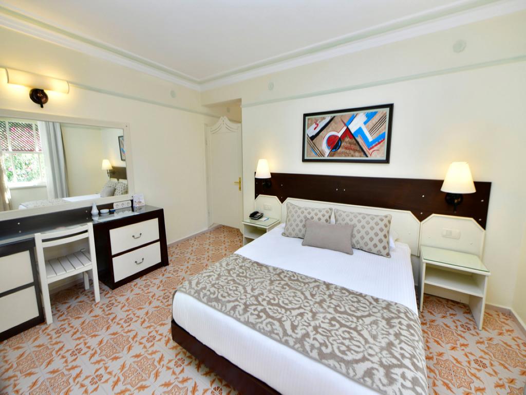 ALI BEY CLUB & ALI BEY PARK 