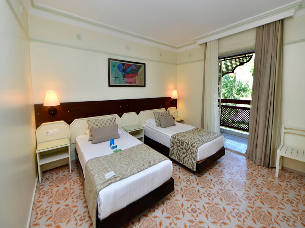ALI BEY CLUB & ALI BEY PARK 