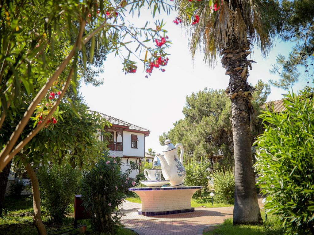 ALI BEY CLUB & ALI BEY PARK 