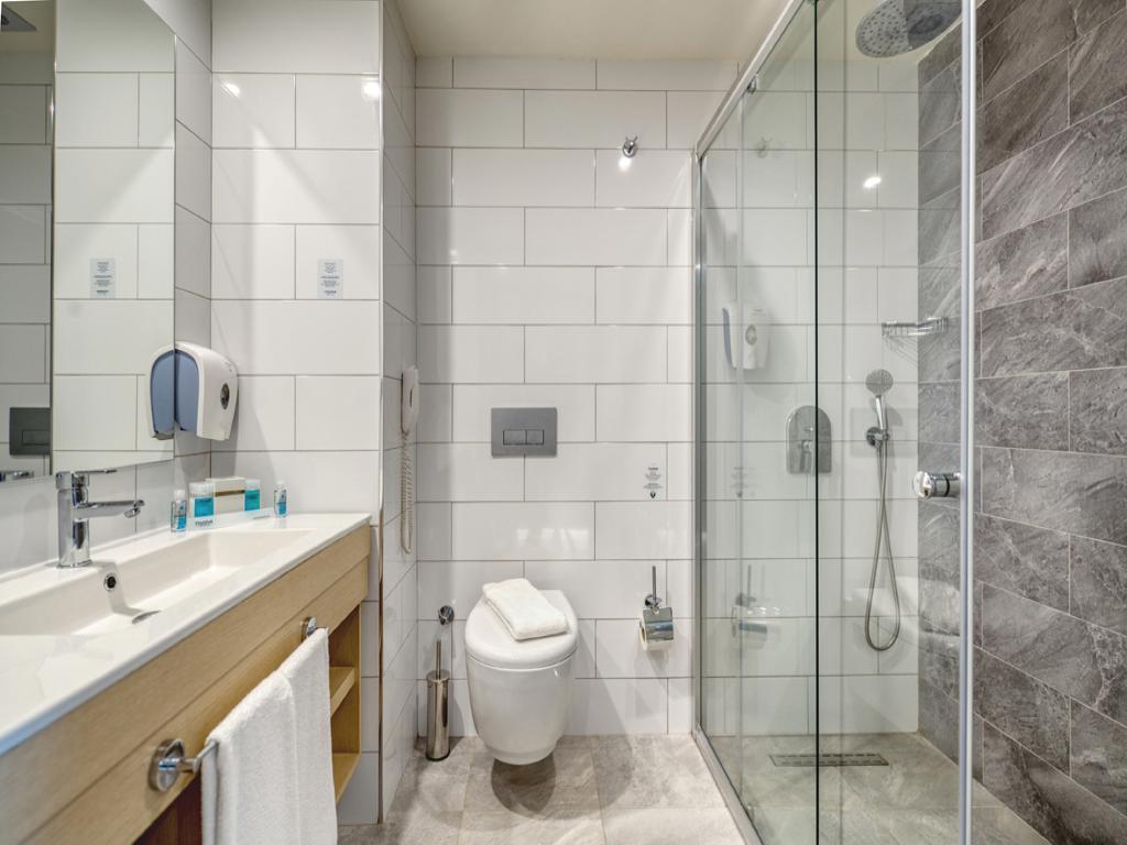 NUMA BAY EXCLUSIVE HOTEL