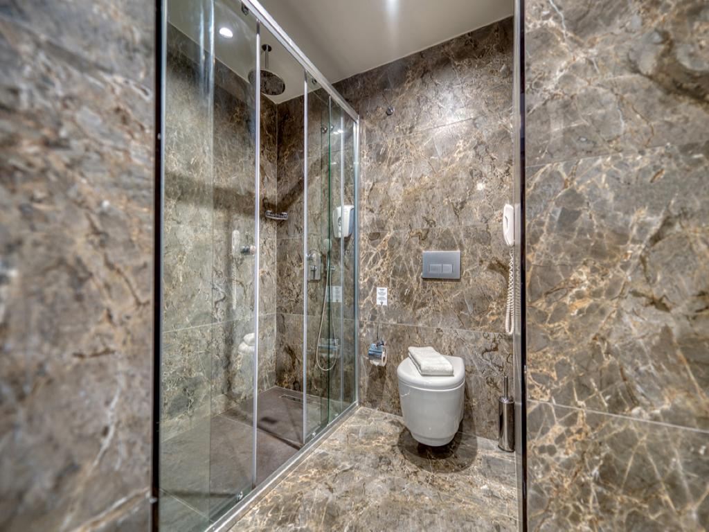 NUMA BAY EXCLUSIVE HOTEL