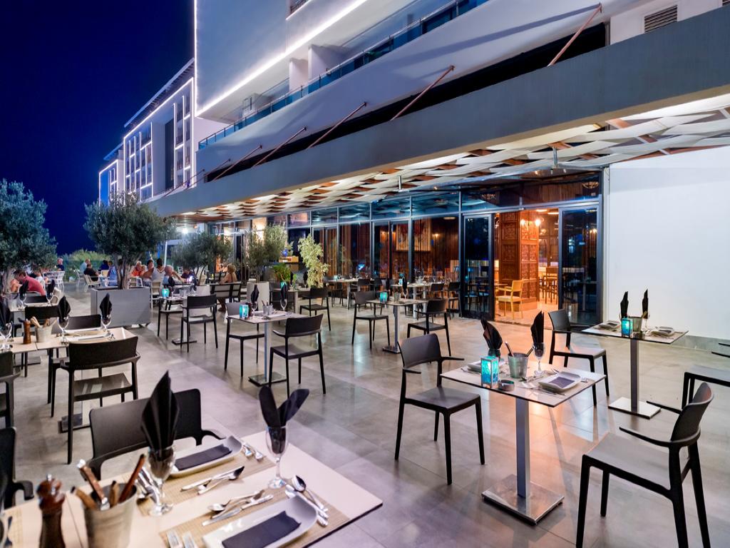 NUMA BAY EXCLUSIVE HOTEL