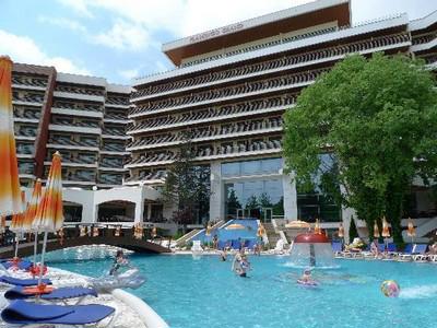 Flamingo Grand Hotel & Spa