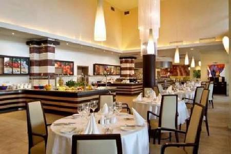 Flamingo Grand Hotel & Spa