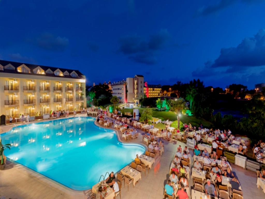 VICTORY RESORT 
