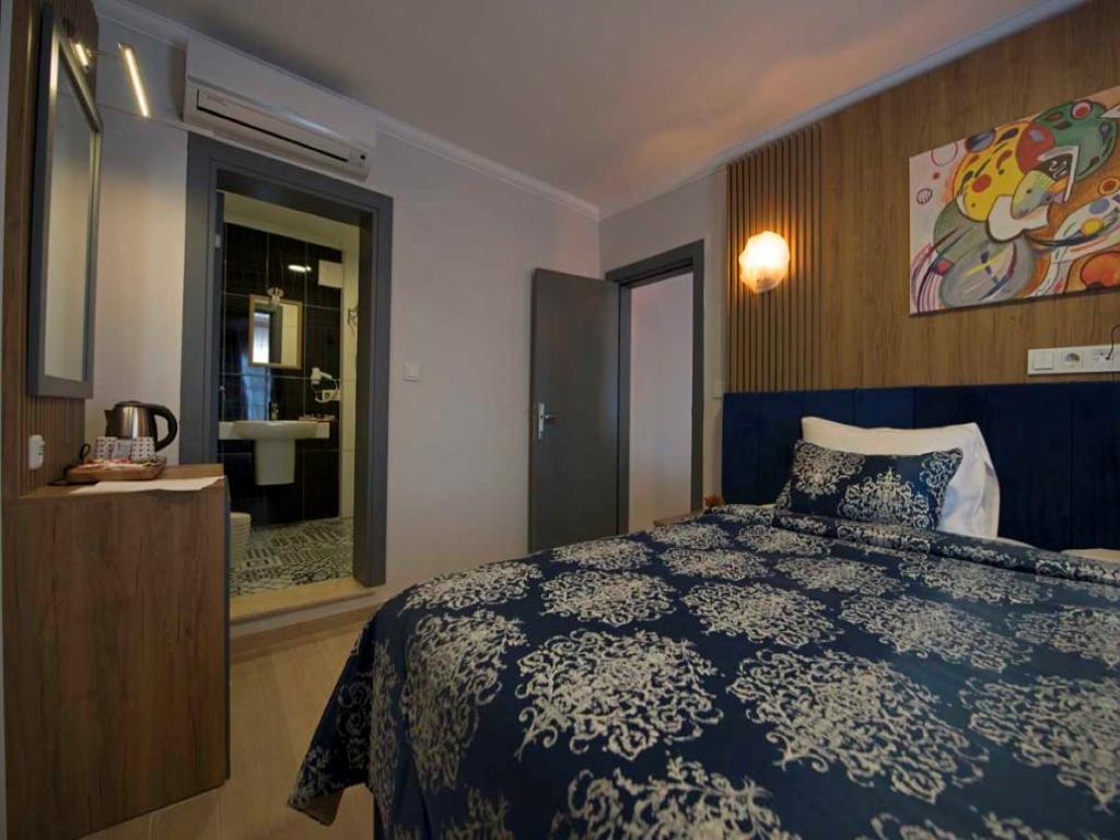Blue Bay  Beach Hotel