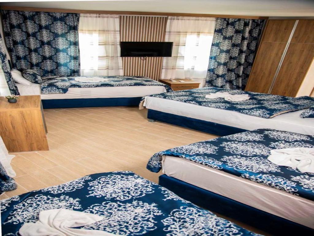 Blue Bay  Beach Hotel