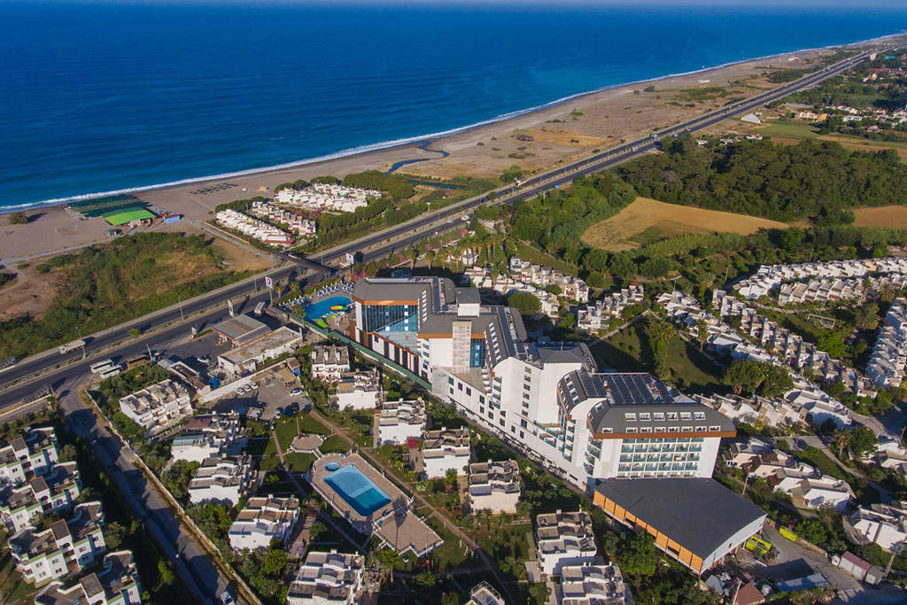 Throne Beach Resort & Spa