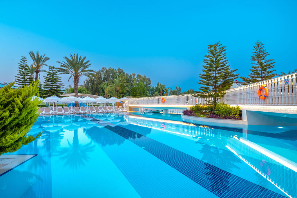 Kirman Sidemarin Beach & Spa