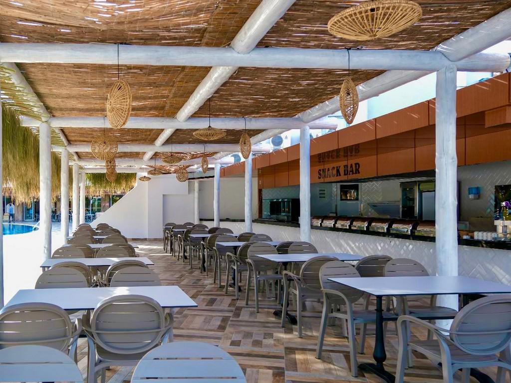 Blue Wave Suite Hotel