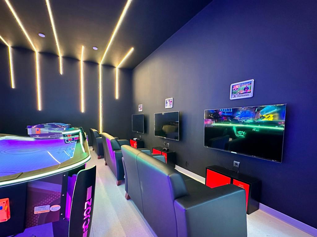 Blue Wave Suite Hotel