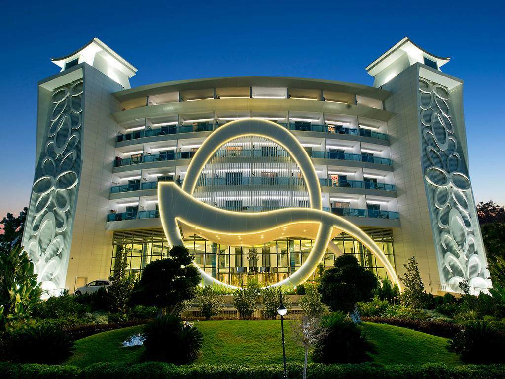 Q PREMIUM RESORT