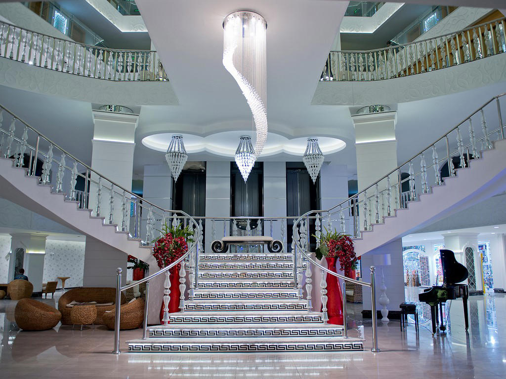 Q PREMIUM RESORT