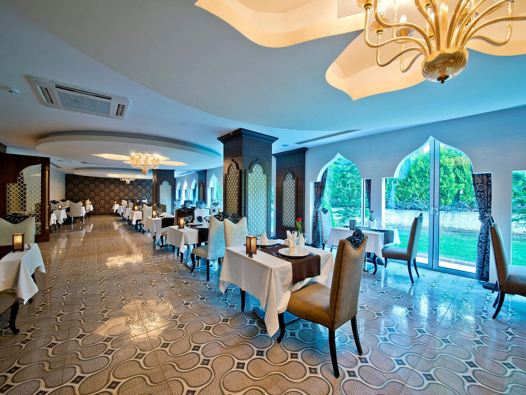 Q PREMIUM RESORT