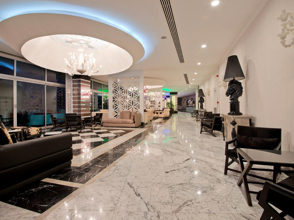 Q PREMIUM RESORT