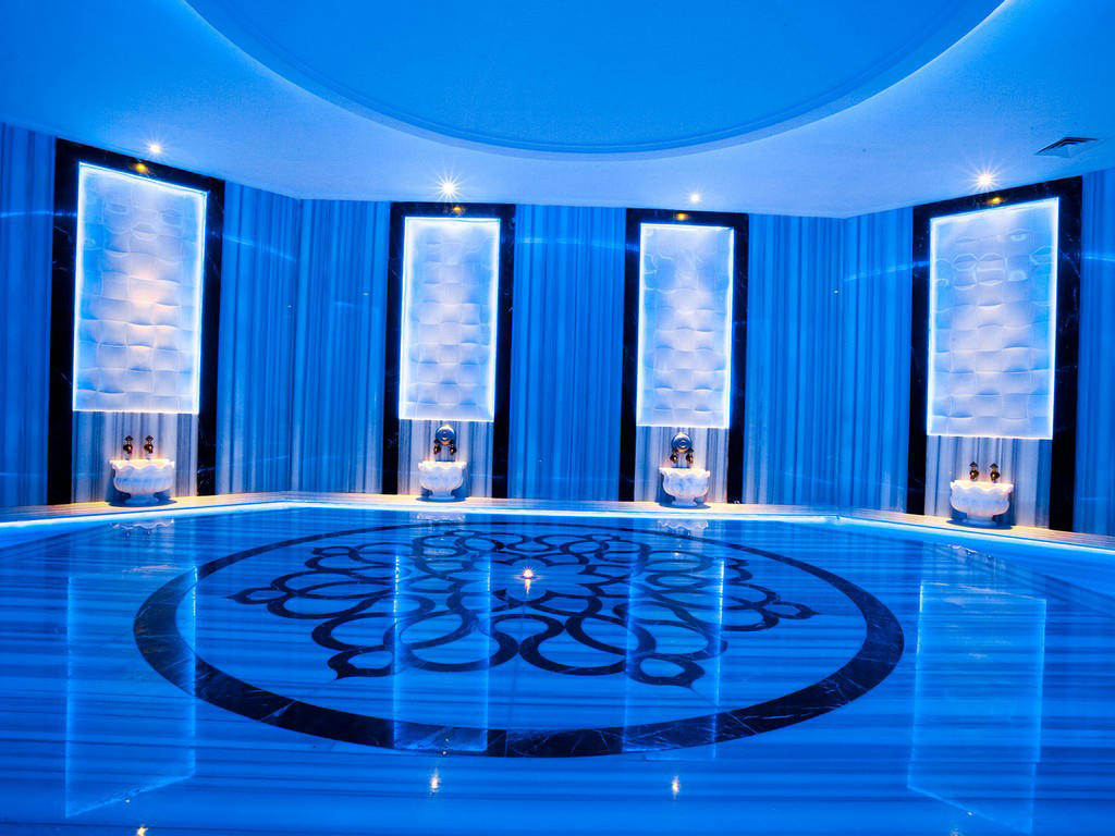 Q PREMIUM RESORT