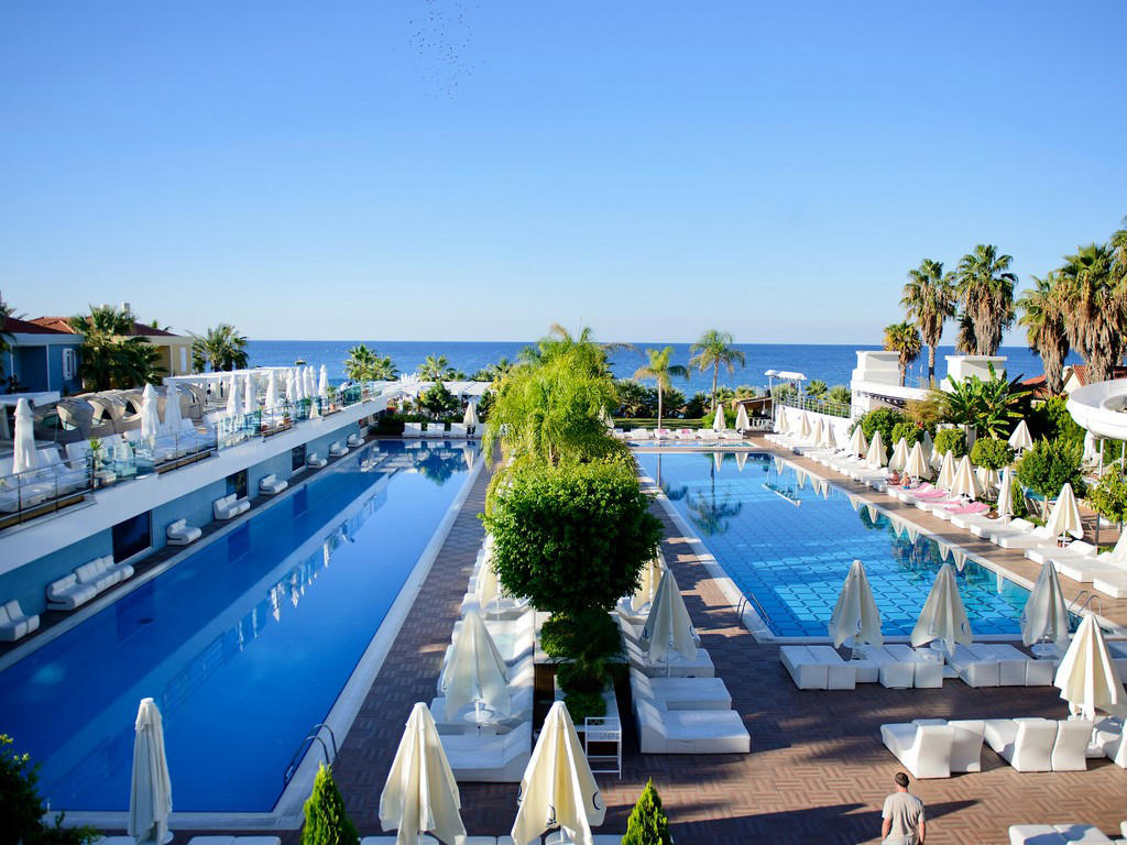 Q PREMIUM RESORT