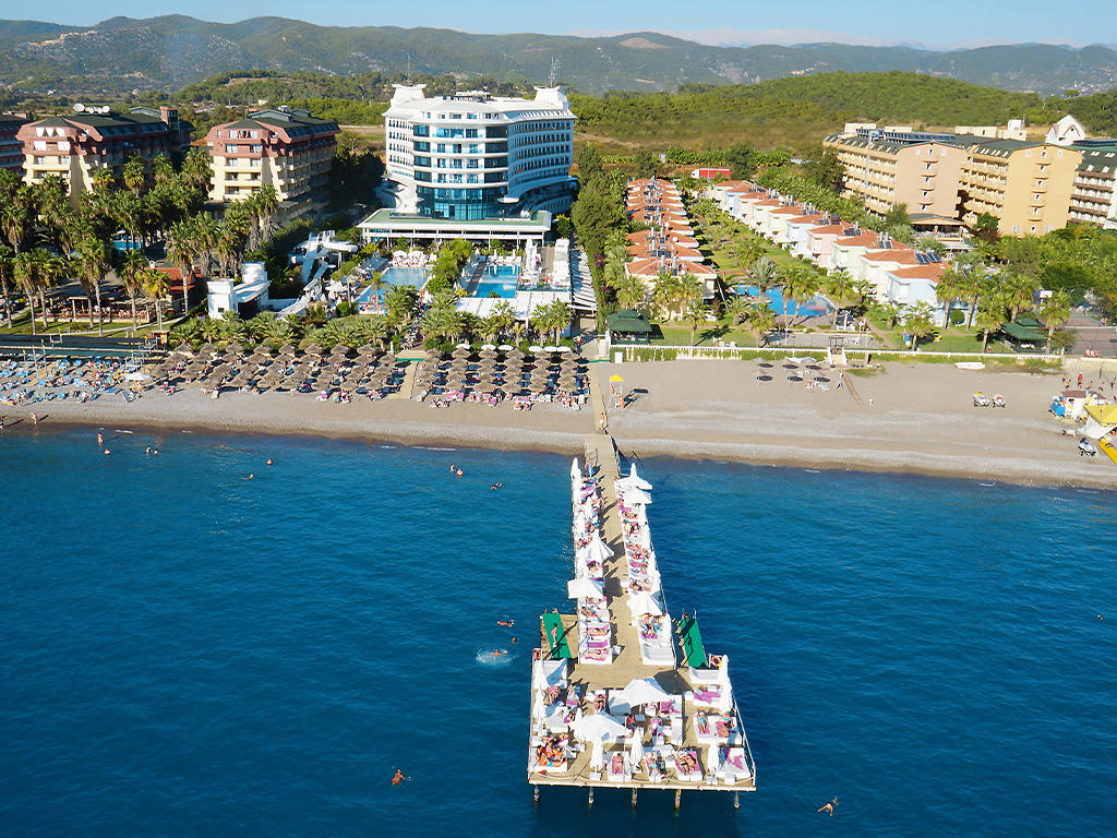 Q PREMIUM RESORT