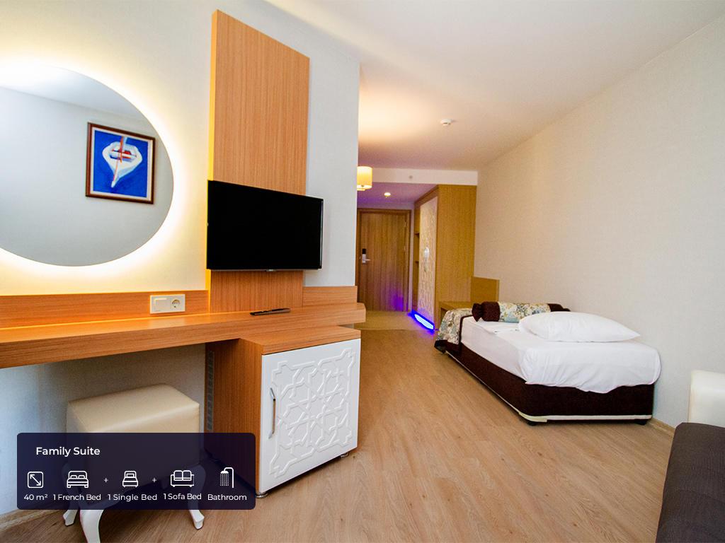 Blue Wave Suite Hotel