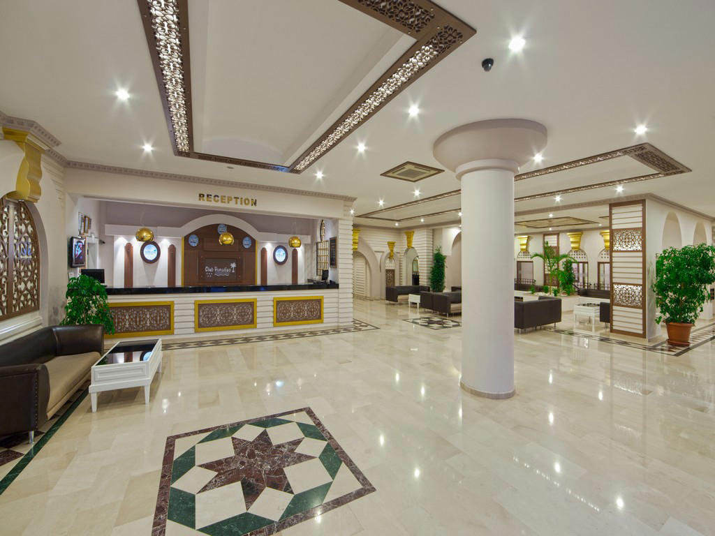 Club Paradiso Hotel & Resort
