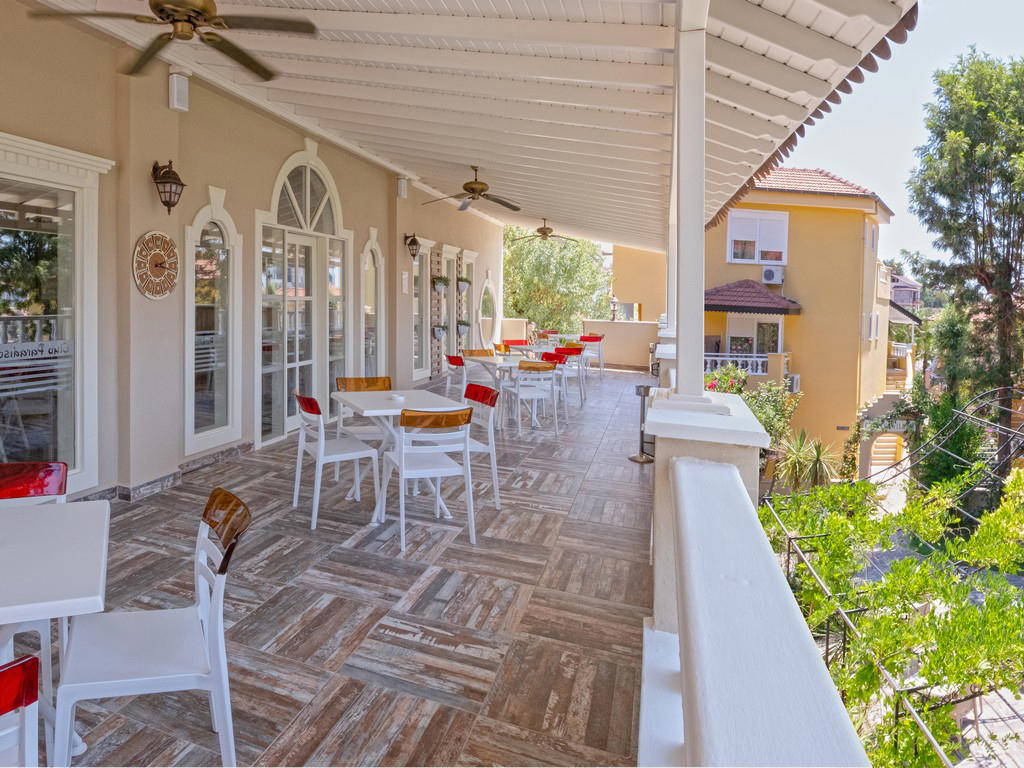 Club Paradiso Hotel & Resort
