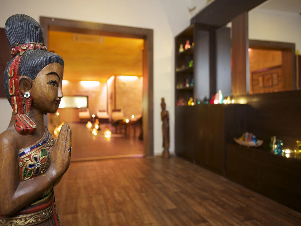 Club Paradiso Hotel & Resort
