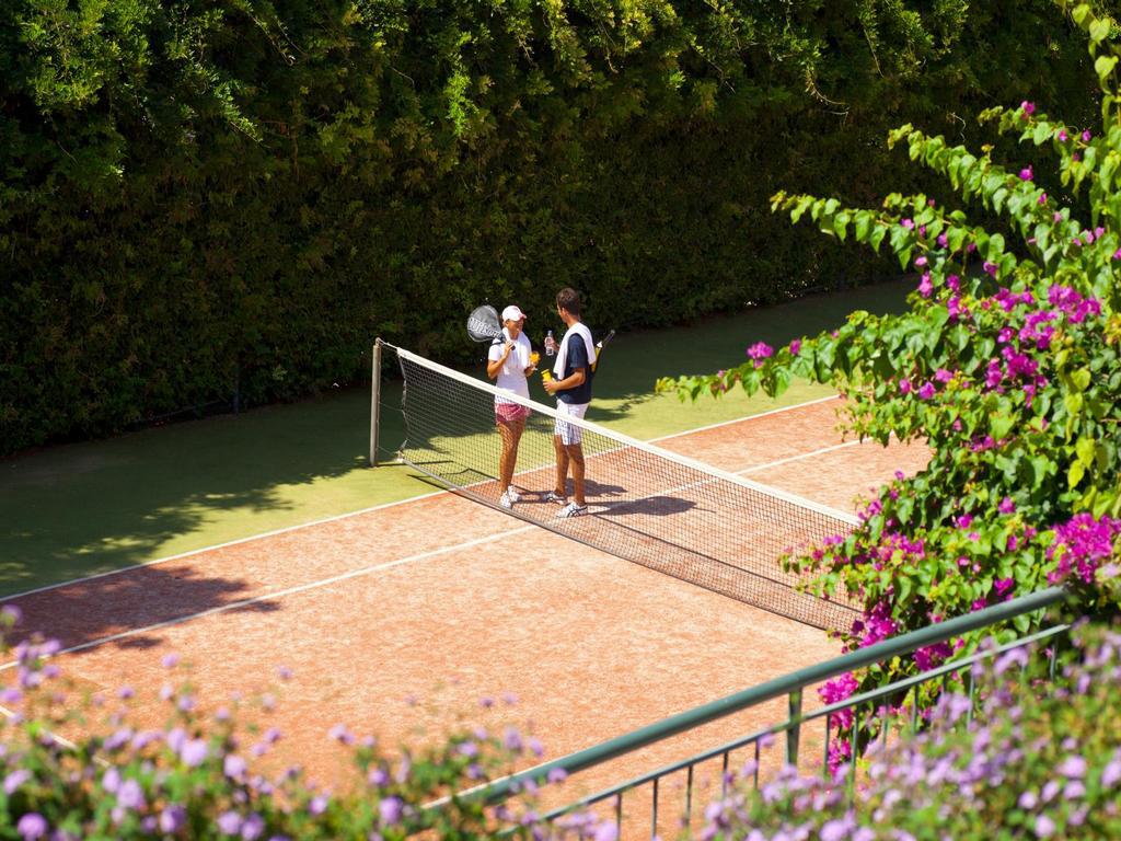 Club Paradiso Hotel & Resort