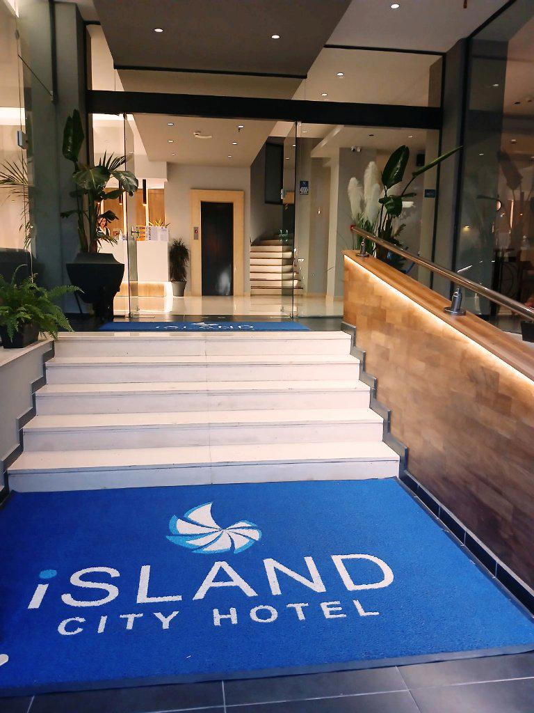 Island City Boutique Hotel