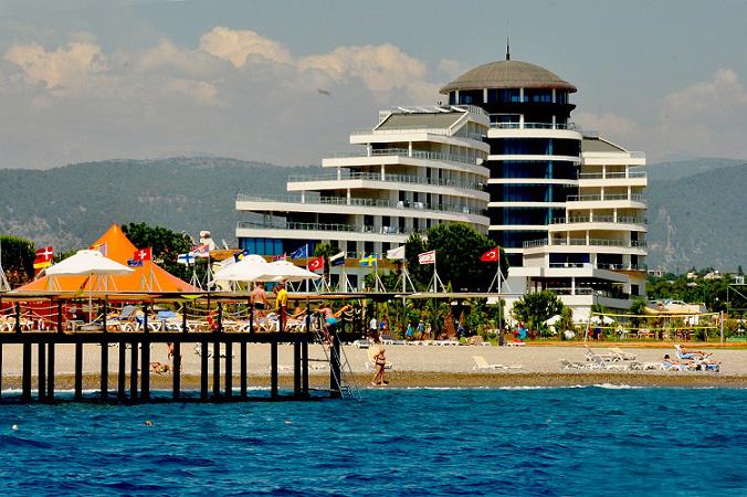 RAYMAR RESORT & AQUA