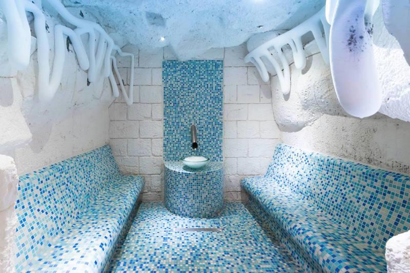 Rubi Platinum Spa Resort & Suites