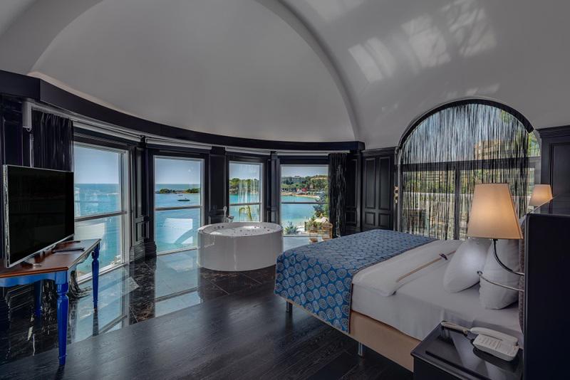 Rubi Platinum Spa Resort & Suites