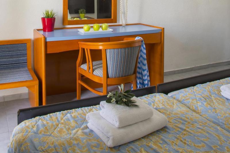 CACTUS HOTEL - LARNACA
