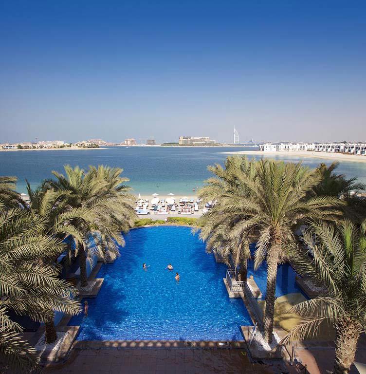 Mövenpick Jumeirah Lakes Towers Hotel