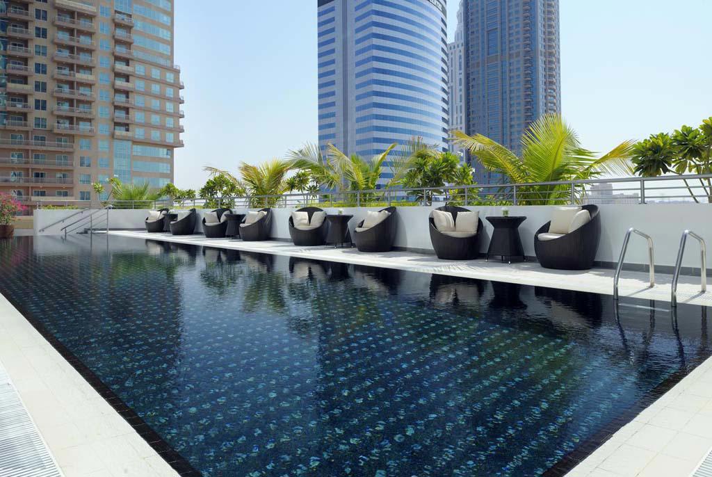 Mövenpick Jumeirah Lakes Towers Hotel