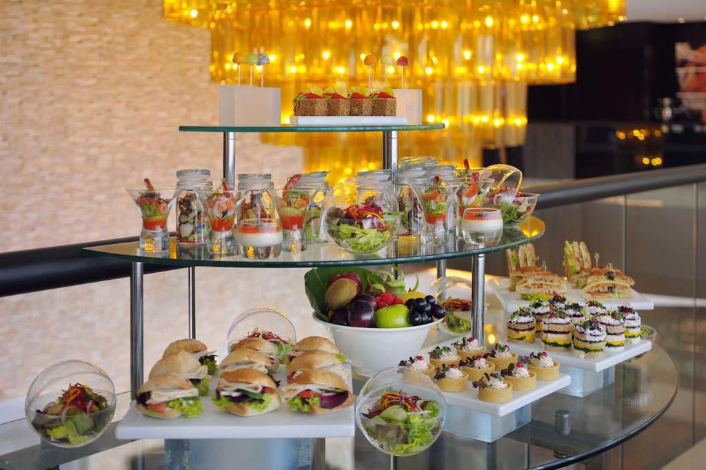 Mövenpick Jumeirah Lakes Towers Hotel