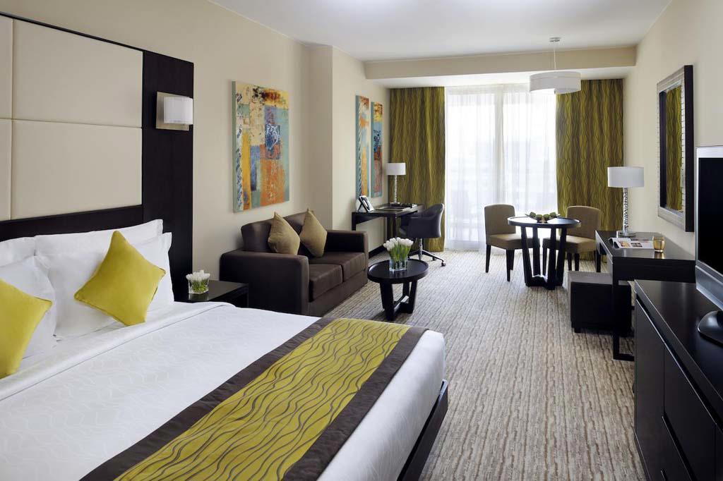 Mövenpick Jumeirah Lakes Towers Hotel