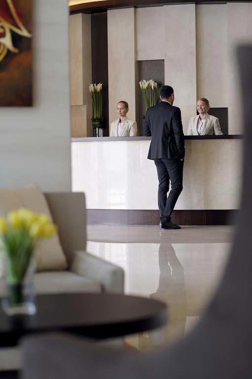 Mövenpick Jumeirah Lakes Towers Hotel