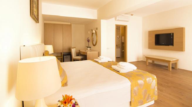 DEL MARE BOUTIQUE HOTEL ( EX CESARS SUITS BOUTIQUE HOTEL BODRUM)
