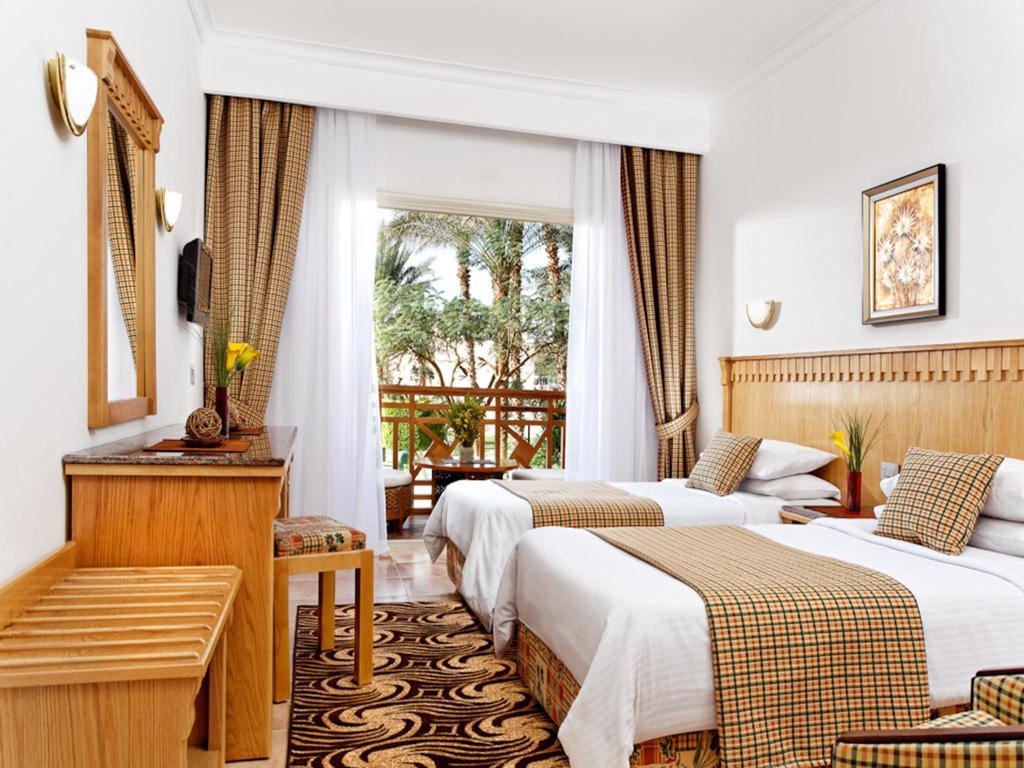 BEACH ALBATROS RESORT - SAFAGA ROAD, HURGADA