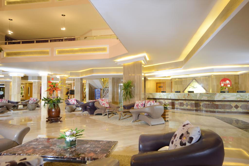 BEACH ALBATROS RESORT - SAFAGA ROAD, HURGADA