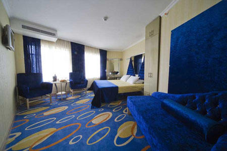 Ilkbal Deluxe Hotel