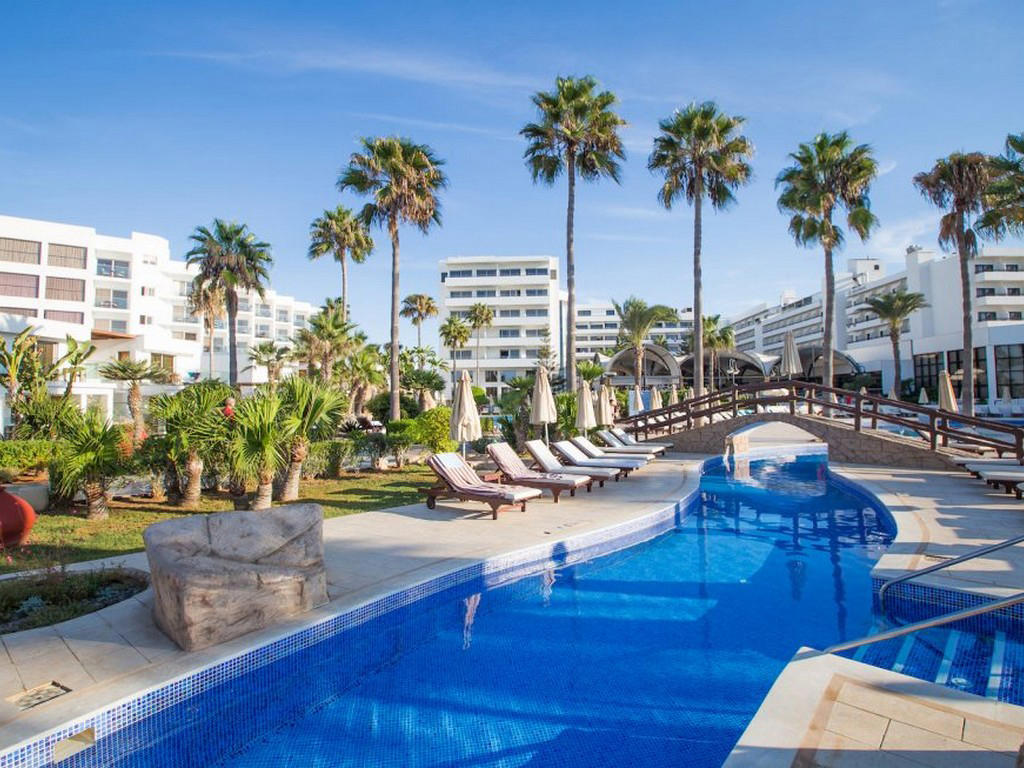 ADAMS BEACH HOTEL - AYIA NAPA