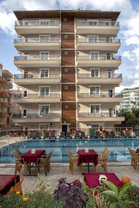 CLUB BAYAR HOTEL