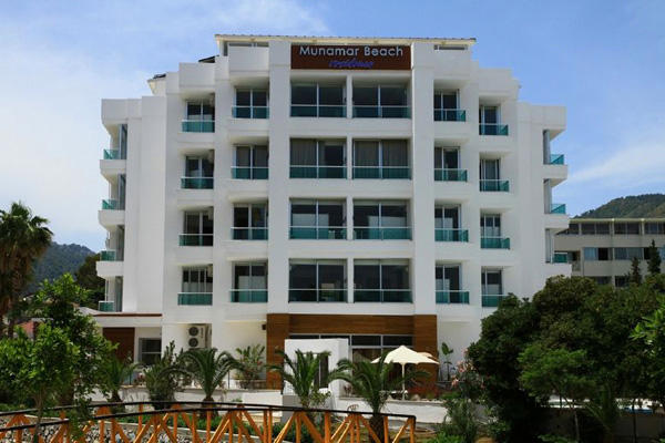 Club Munamar Beach Resort