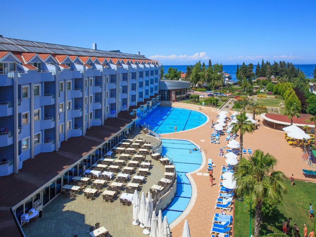 Rox Resort